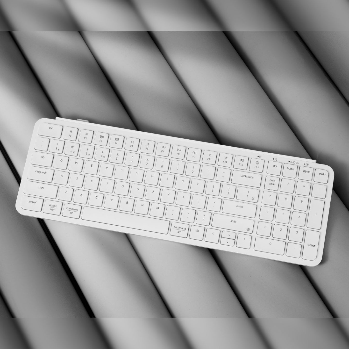 Keychron B2 Pro Ultra-Slim 96% Wireless Keyboard - Ivory White-2
