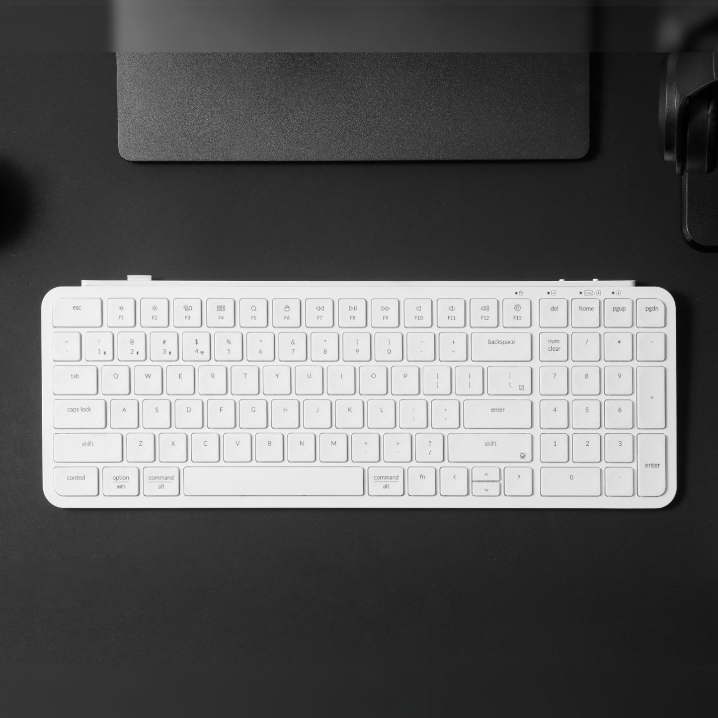 Keychron B2 Pro Ultra-Slim 96% Wireless Keyboard - Ivory White-4