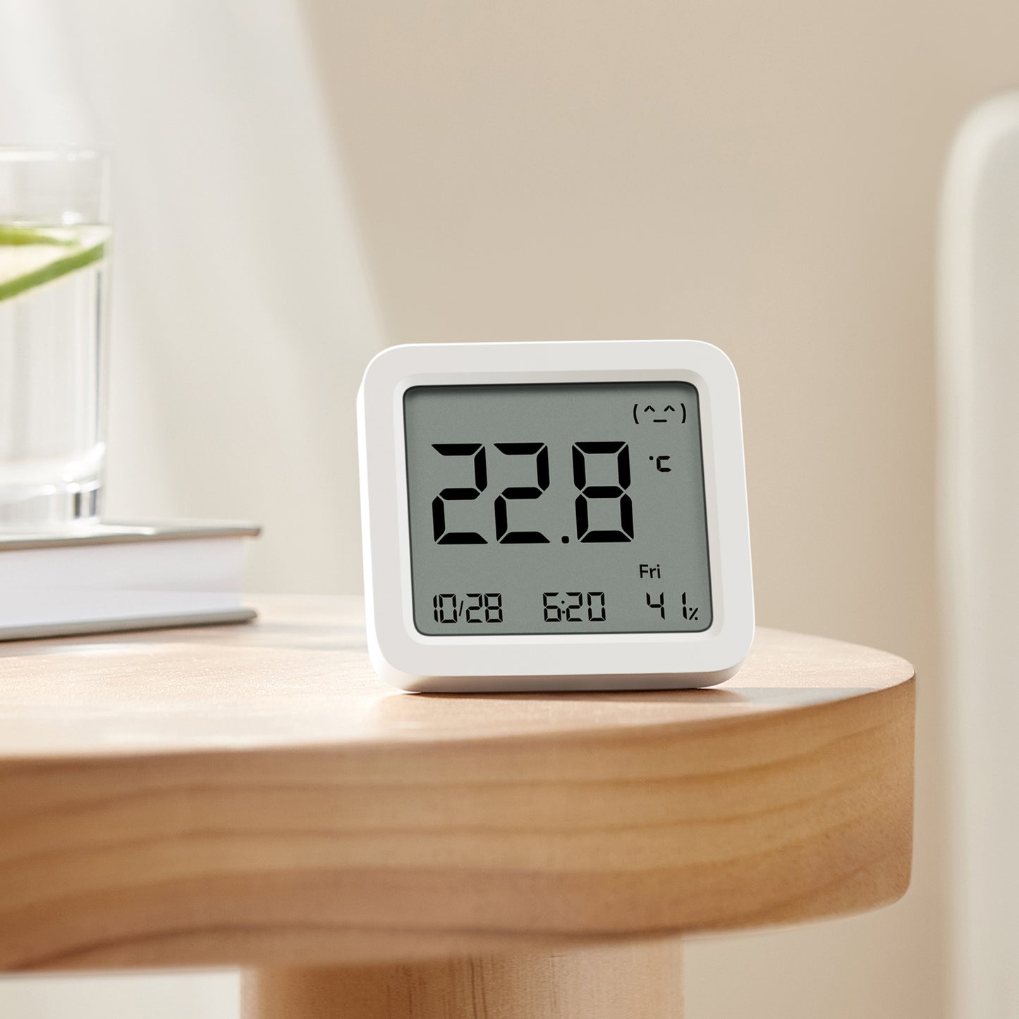XIAOMI TEMPERATURE HUMIDITY MONITOR 3-4