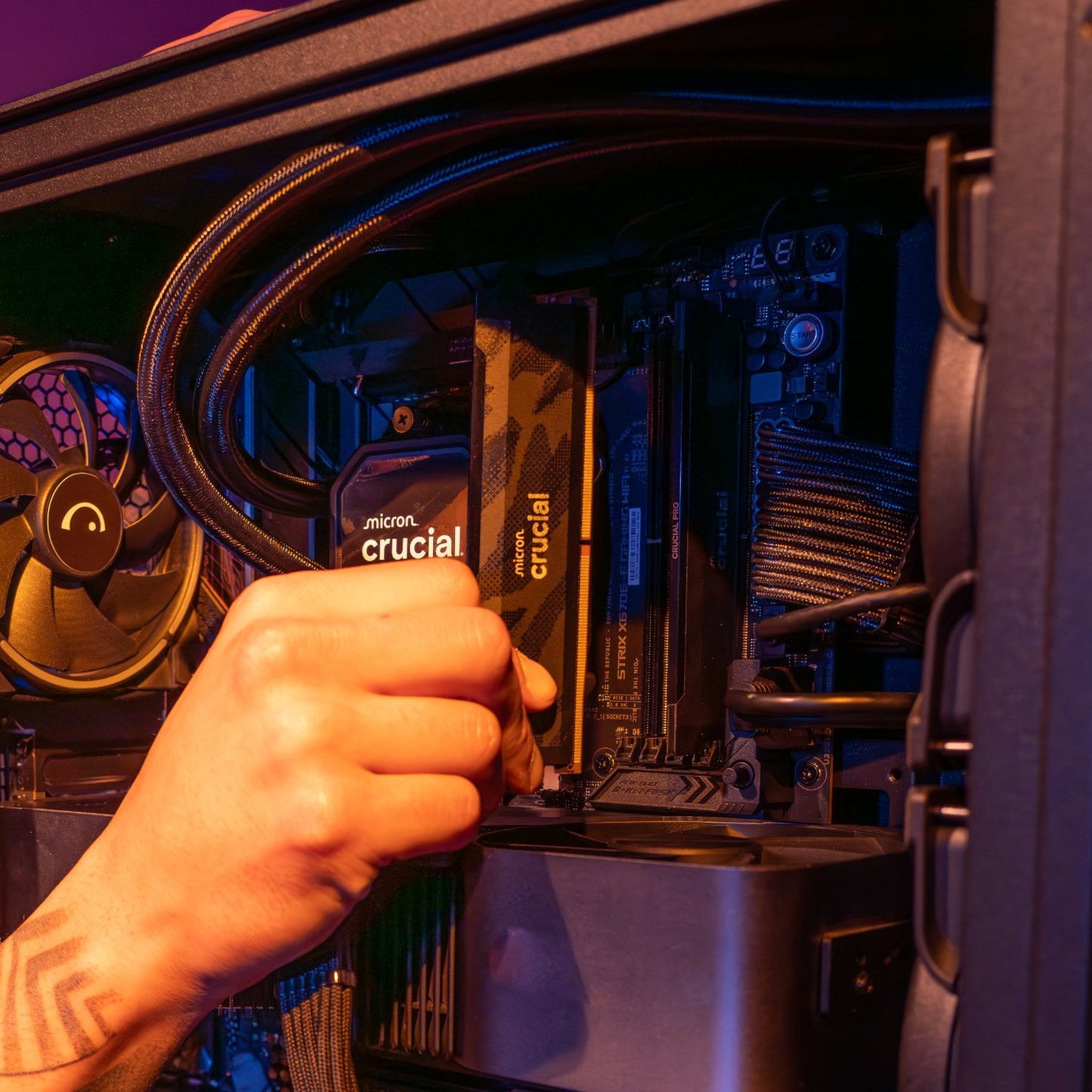 Crucial Pro 16GB 6400Mhz DDR5 Desktop OC Gaming Memory - Black-3