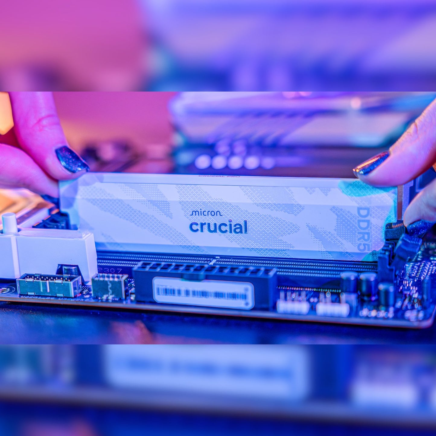 Crucial Pro 16GB 6400Mhz DDR5 Desktop OC Gaming Memory - White-3