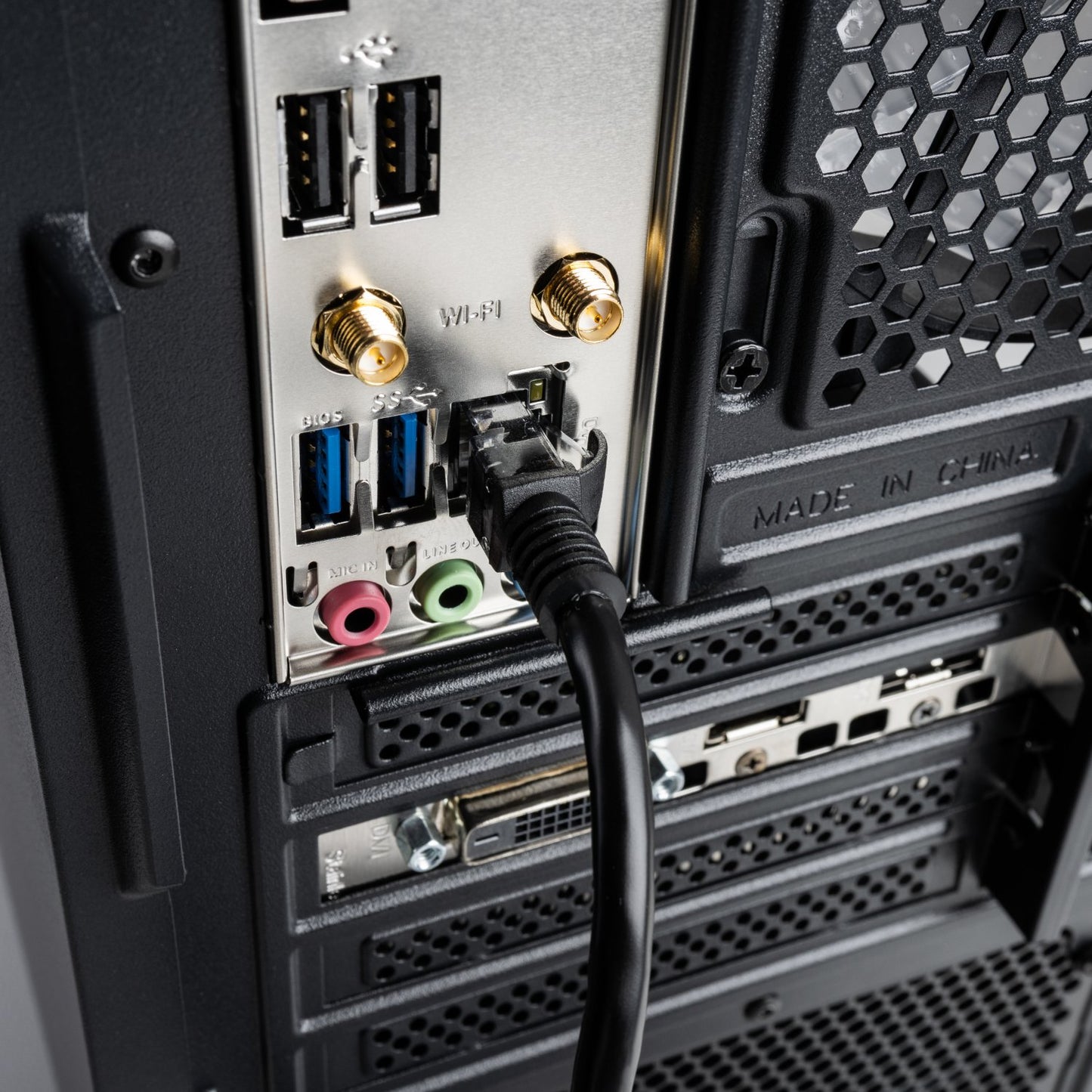 Gizzu Cat6 UTP Fly Lead Ethernet Network Cable 2m – Black-2