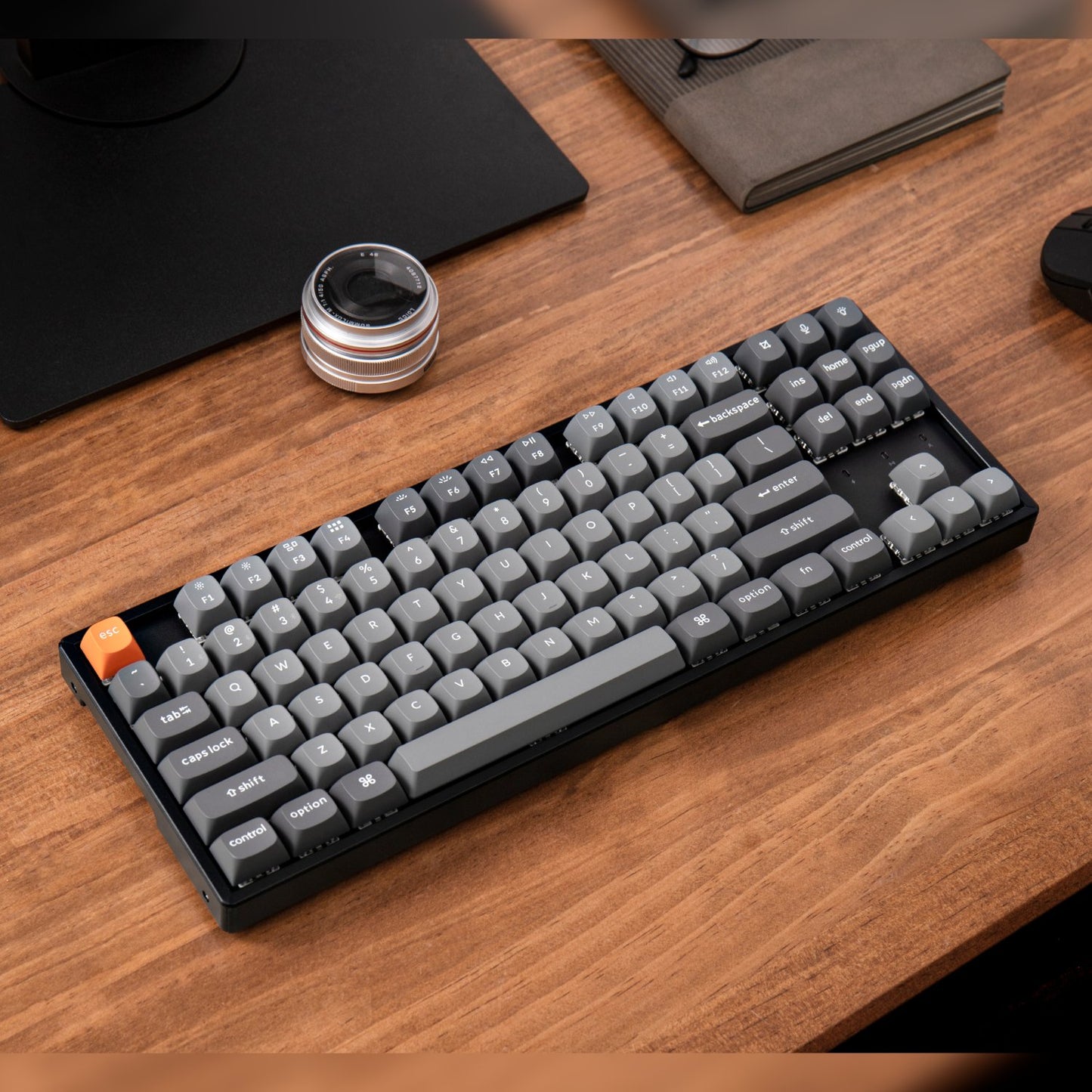 Keychron K8 Max QMK Wireless Custom Mechanical Keyboard | BANANA Switches-3