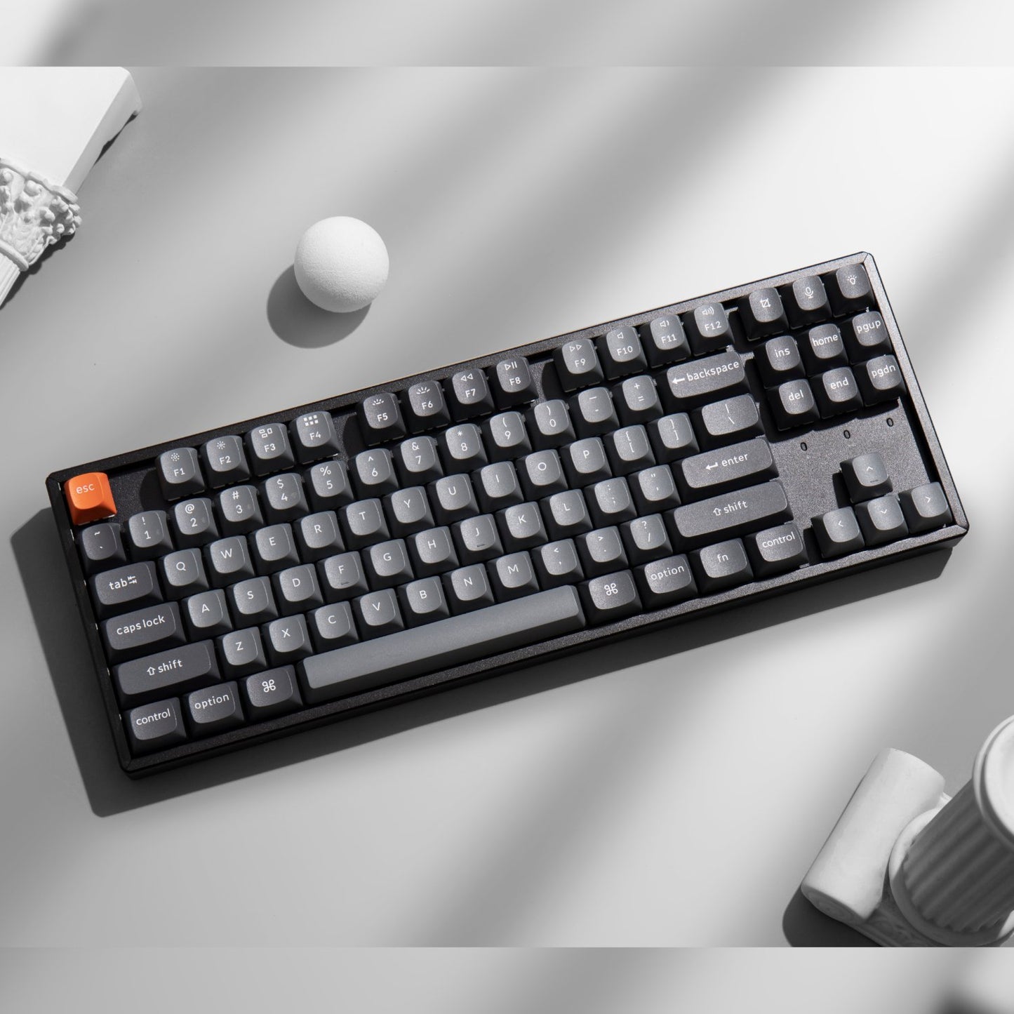 Keychron K8 Max QMK Wireless Custom Mechanical Keyboard | BANANA Switches-4