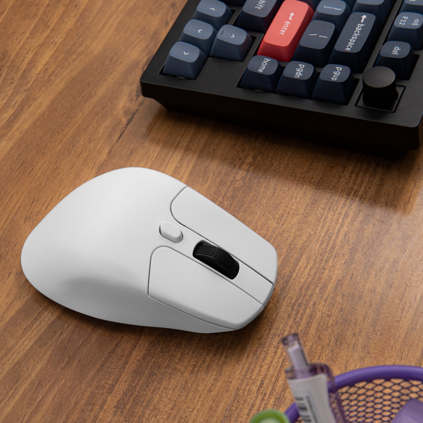 Keychron M6 1K Dual-Wireless Bluetooth and 2.4G Mouse – White-3